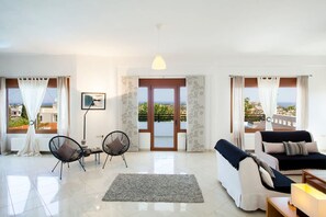 Villa | 3 slaapkamers, een bureau, snel internet