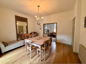 Apartment | 2 bedrooms, Internet