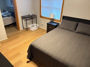 3 habitaciones, escritorio, wifi gratis y ropa de cama 