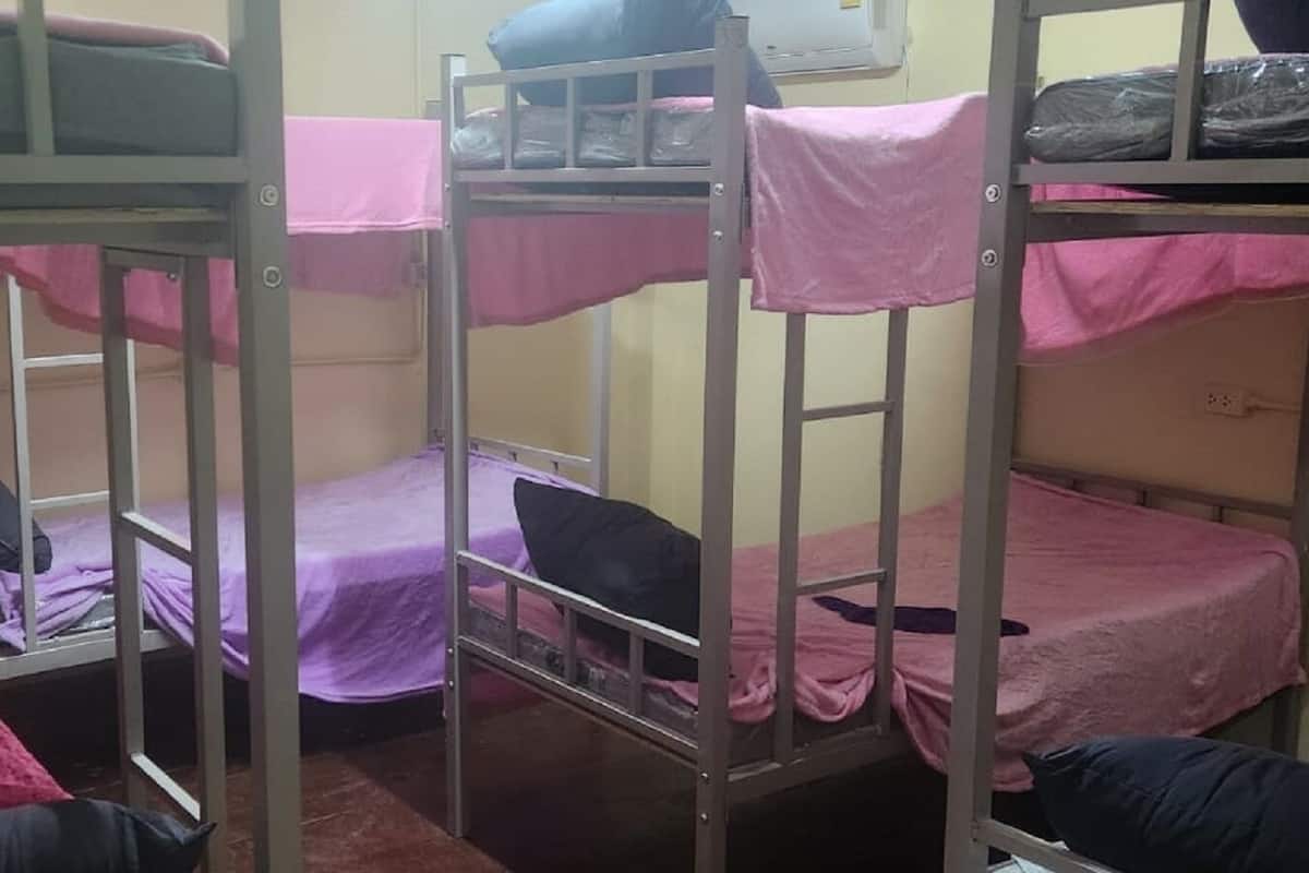 Dormitorio compartido estándar, solo para mujeres, para no fumadores | Servicios de la habitación