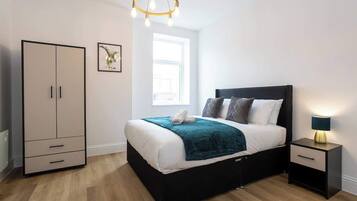 1 bedroom, iron/ironing board, WiFi, bed sheets