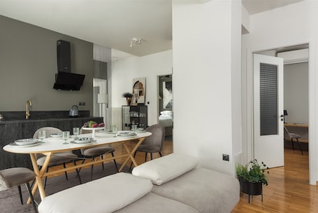 Apartment, 3 Bedrooms | Private kitchen. Anvy Stylish Suites Ioannina