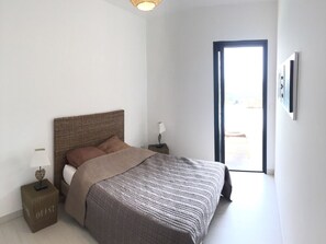 6 Schlafzimmer, Bügeleisen/Bügelbrett, kostenloses WLAN, Bettwäsche