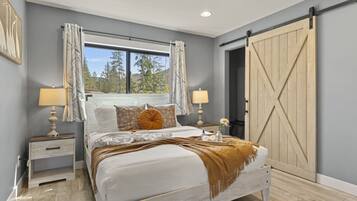 2 dormitoris, planxa i posts de planxar, wifi i roba de llit