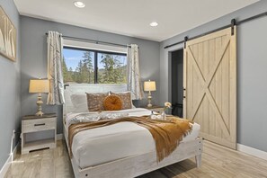 2 dormitoris, planxa i posts de planxar, wifi i roba de llit 