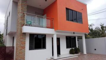 House, 3 Bedrooms, Smoking, Terrace | Exterior