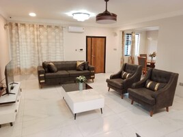 Casa, 3 quartos, acessível, para fumantes | Sala de estar