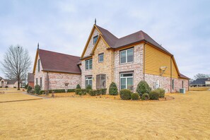 Interior - Family-friendly Gem w/ Home Office in Memphis (Memphis)