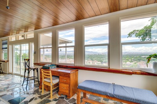Mtn Views, Patio + Grill: Family Home, 6 Mi to UNM