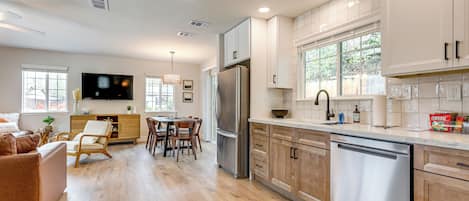 Cottage (3 Bedrooms) | Interior