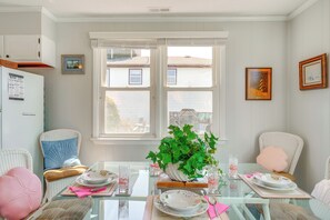 Cottage (3 Bedrooms) | Interior - 1 Mi to Avalon Pier: Charming Coastal Cottage! (Kill Devil Hills)