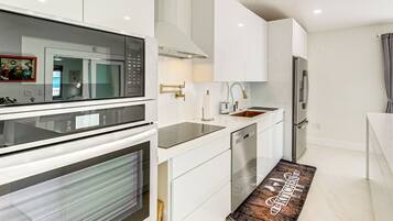 Rumah (3 Bedrooms) | Interior