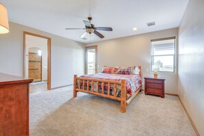 House (4 Bedrooms) | Interior - Winter Haven w/ Mtn Views in Prescott Valley (Prescott Valley)