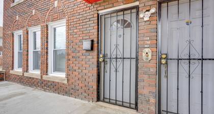 Apt 9 Mi to Campus Martius & Downtown Detroit