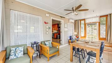 Cottage (2 Bedrooms) | Intérieur