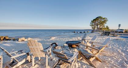 Relax & Refresh: Waterfront Cottage in Panacea