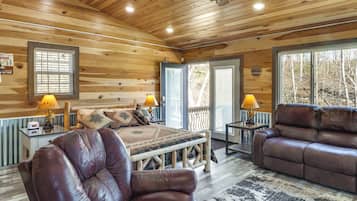 Apartment (0 Bedroom) | Interior