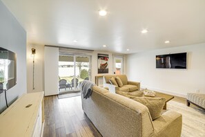 Apartment (1 Bedroom) | Interior