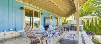 Steps to Clark Lake: Cozy Apartment w/ Hot Tub