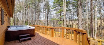 2 Mi to Sparta: Peaceful 'deer River Retreat'