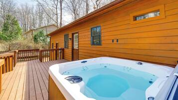 House (3 Bedrooms) | Front of property