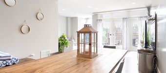 Downtown Grand Haven condo next to boardwalk!