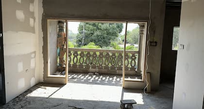 Private Kingston Home With Mountain Views