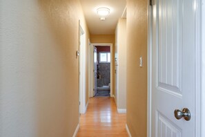 House | 4 bedrooms, Internet