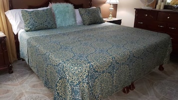 Shared Dormitory, 3 Bedrooms, Accessible, Smoking | 3 bedrooms