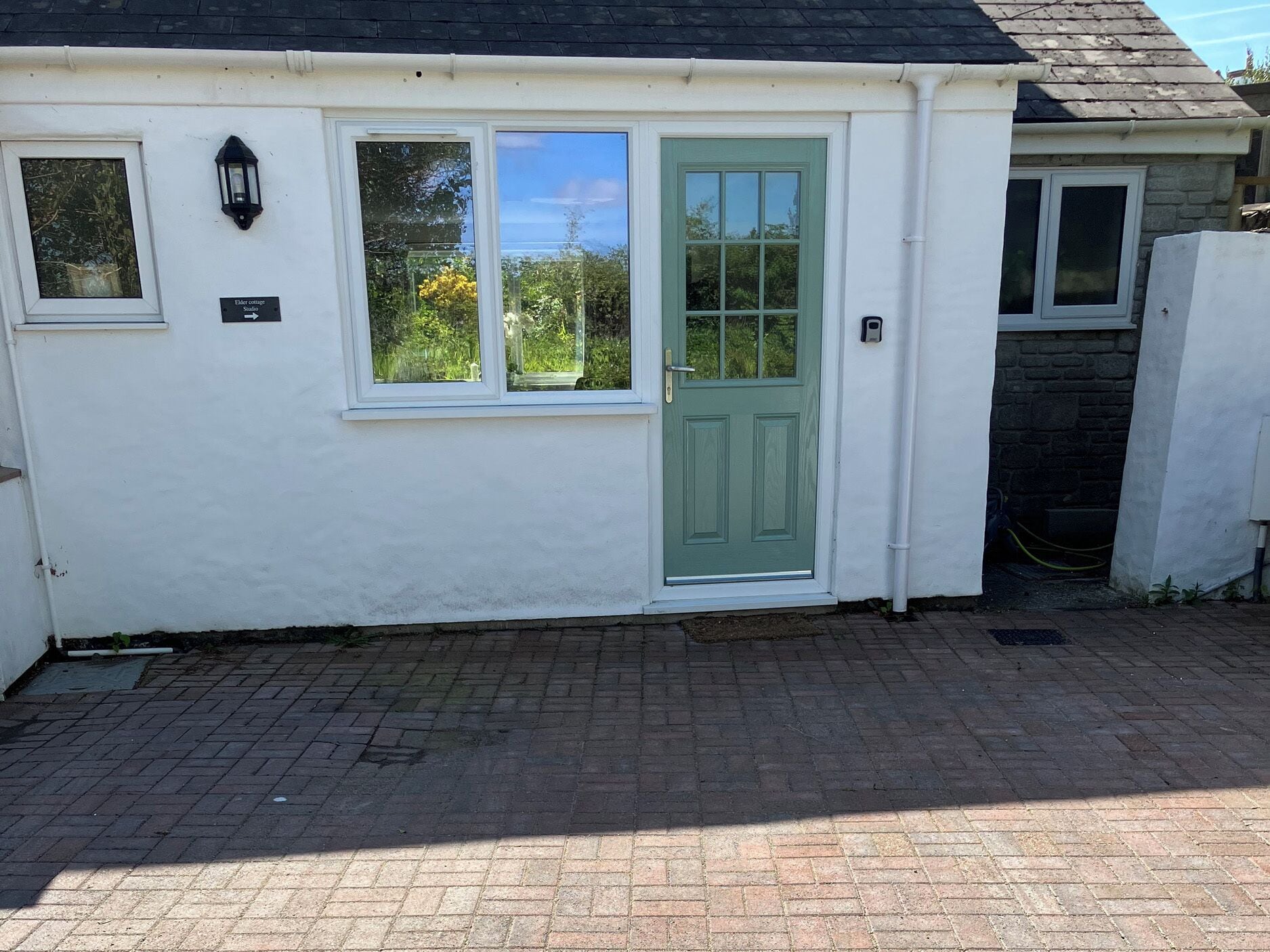 Cottage | Exterior detail