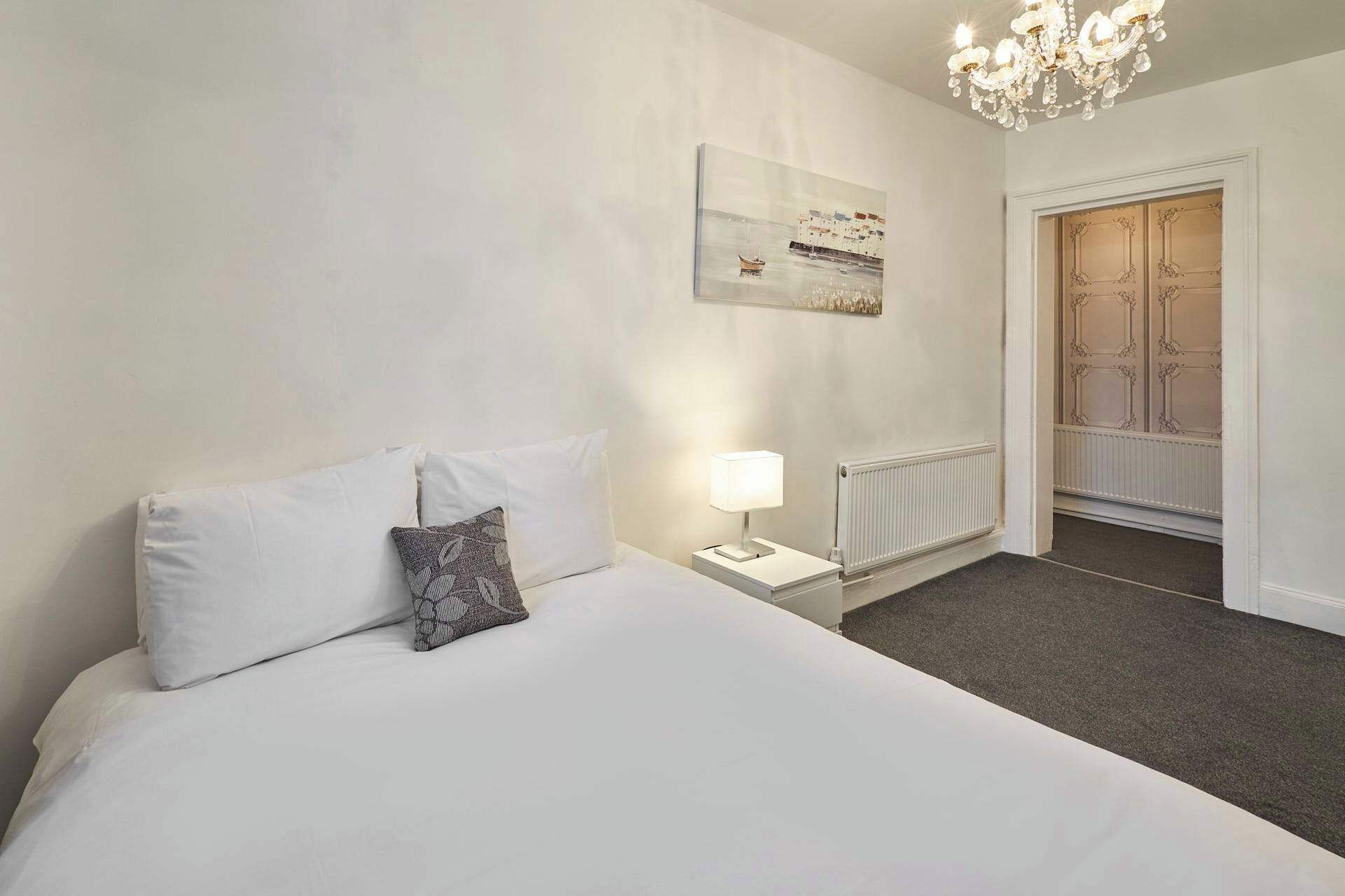 2 bedrooms, iron/ironing board, travel cot, WiFi