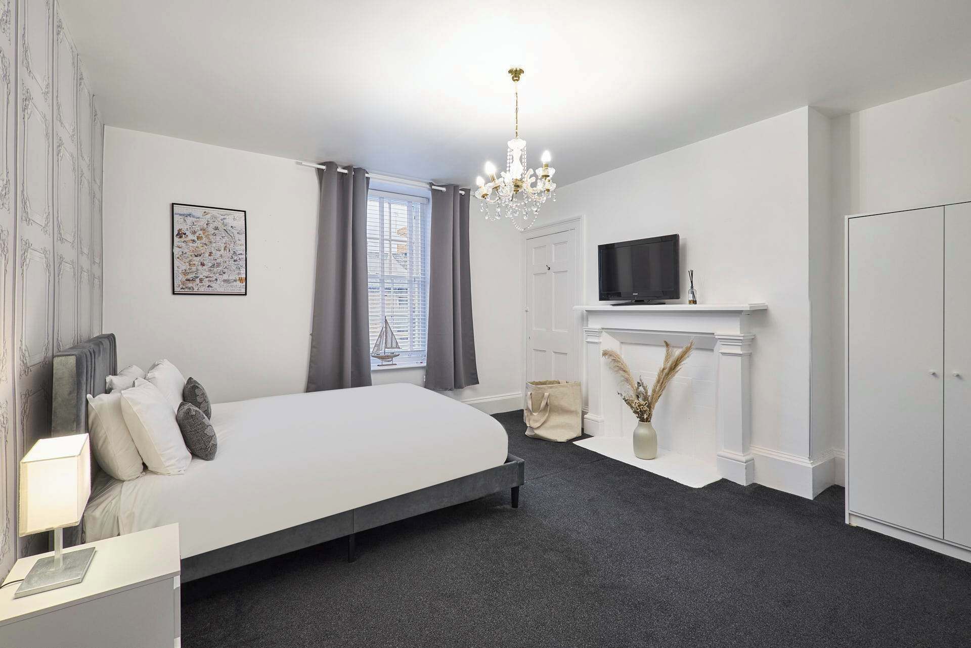 2 soveværelser, strygejern/strygebræt, weekendseng, Wi-Fi