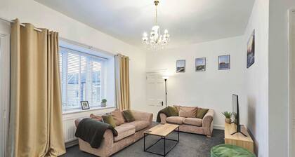 Host & Stay | Queen Street Apartment