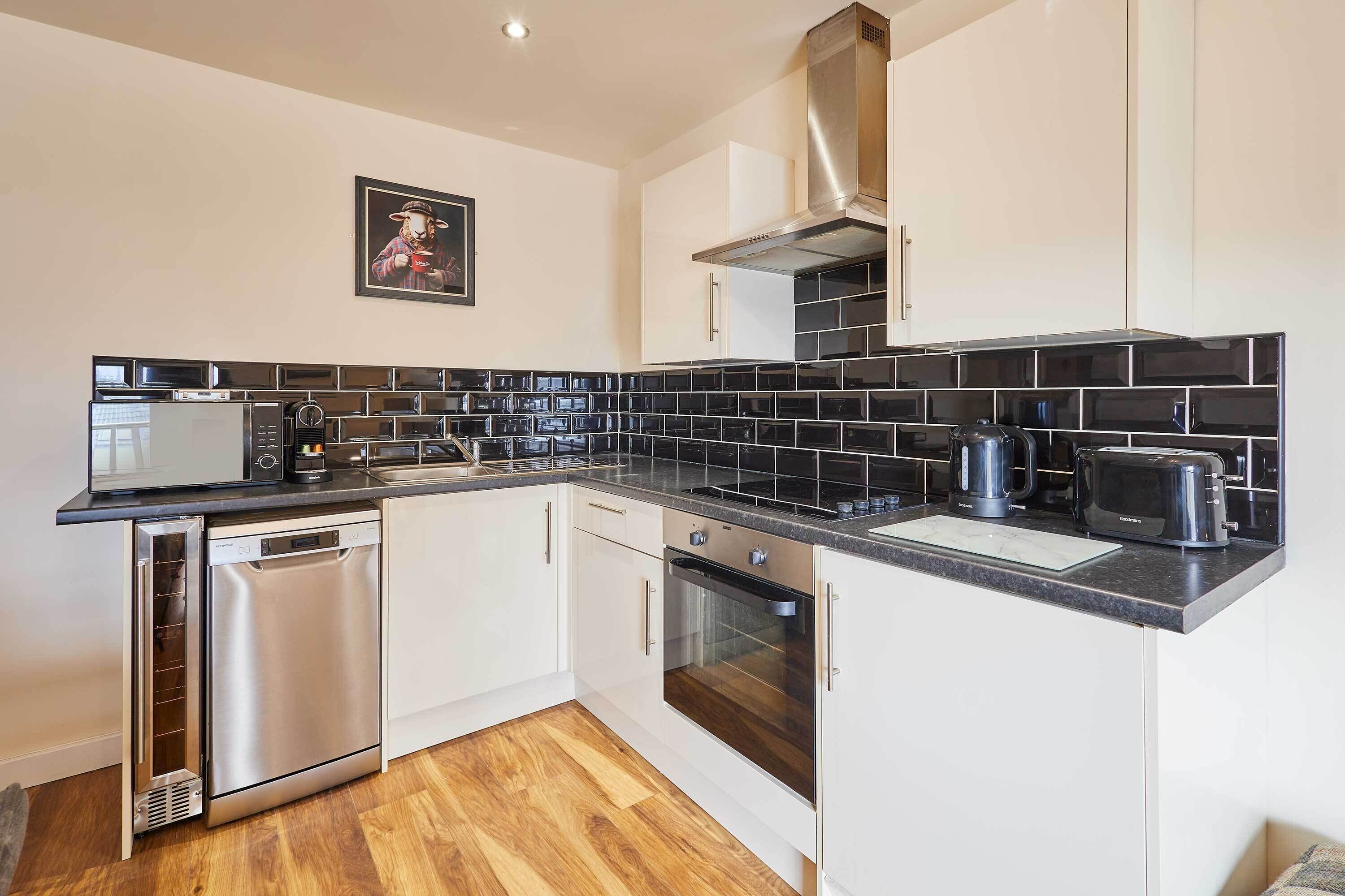 Fridge, oven, dishwasher, electric kettle