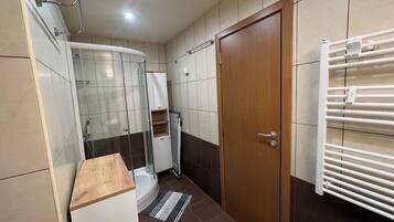 Apartment, 1 Bedroom, Accessible, Smoking | Bathroom | Toilet paper