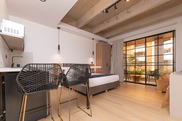 Desk, iron/ironing board, travel cot, free WiFi