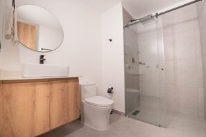 Hair dryer, towels - Monthly Studio with kitchenette-AC-private balcony (Medellín)