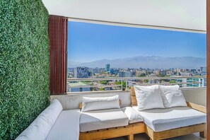 Property grounds - Rose Harmony - AC & Views (Providencia)
