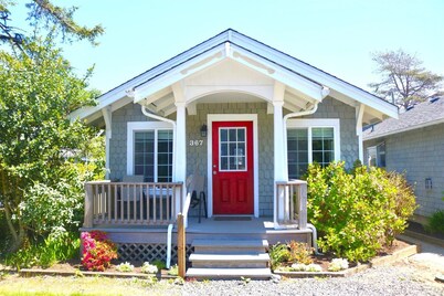 Scandia North Cabin - Close to Beach & Downtown!