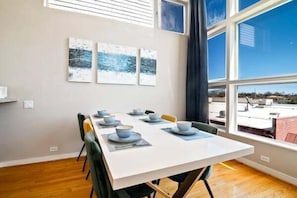 Townhome, 3 Bedrooms | Dining