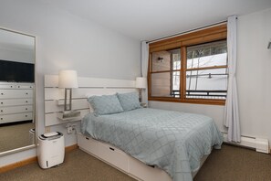 1 غرفة نوم ومكواة/لوح كي وواي فاي مجانًا