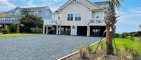 House, Multiple Bedrooms | Exterior