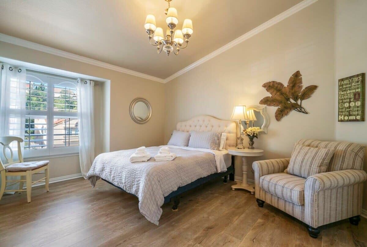 Casa (4 Bedrooms) | 4 dormitorios, escritorio, espacio para trabajar con un portátil