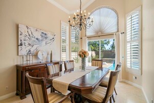 House, Private Pool, Mountain View (4 Bedrooms) | In-room dining