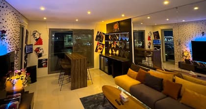 Charming 2-bedroom condo in Muscat with WiFi, fitness room, AC
