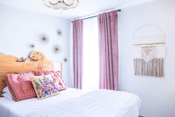 1 bedroom, desk, iron/ironing board, free WiFi - Minutes from OSU Stadium | Walkable | Quiet Area (Columbus)