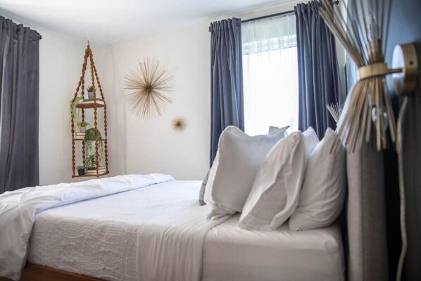 1 bedroom, desk, iron/ironing board, free WiFi