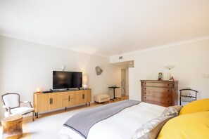 4 Schlafzimmer, Bügeleisen/Bügelbrett, kostenloses WLAN, Bettwäsche