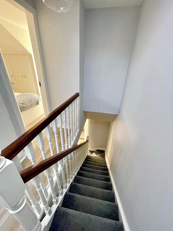 Interior - Super City Centre Location - Sleeps 5 (Galway)