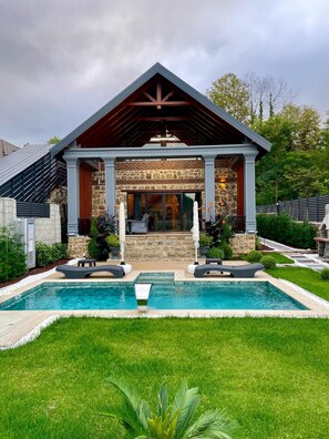 Outdoor pool, a heated pool - 2+1 Private Pool-Fireplace-Sauna 5 Person Stone Villa House in Sapanca Unluce (Sakarya)